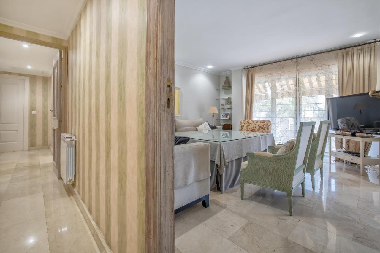 Apartamento Los Tilos & Parking & Piscina Cordoba Exterior photo