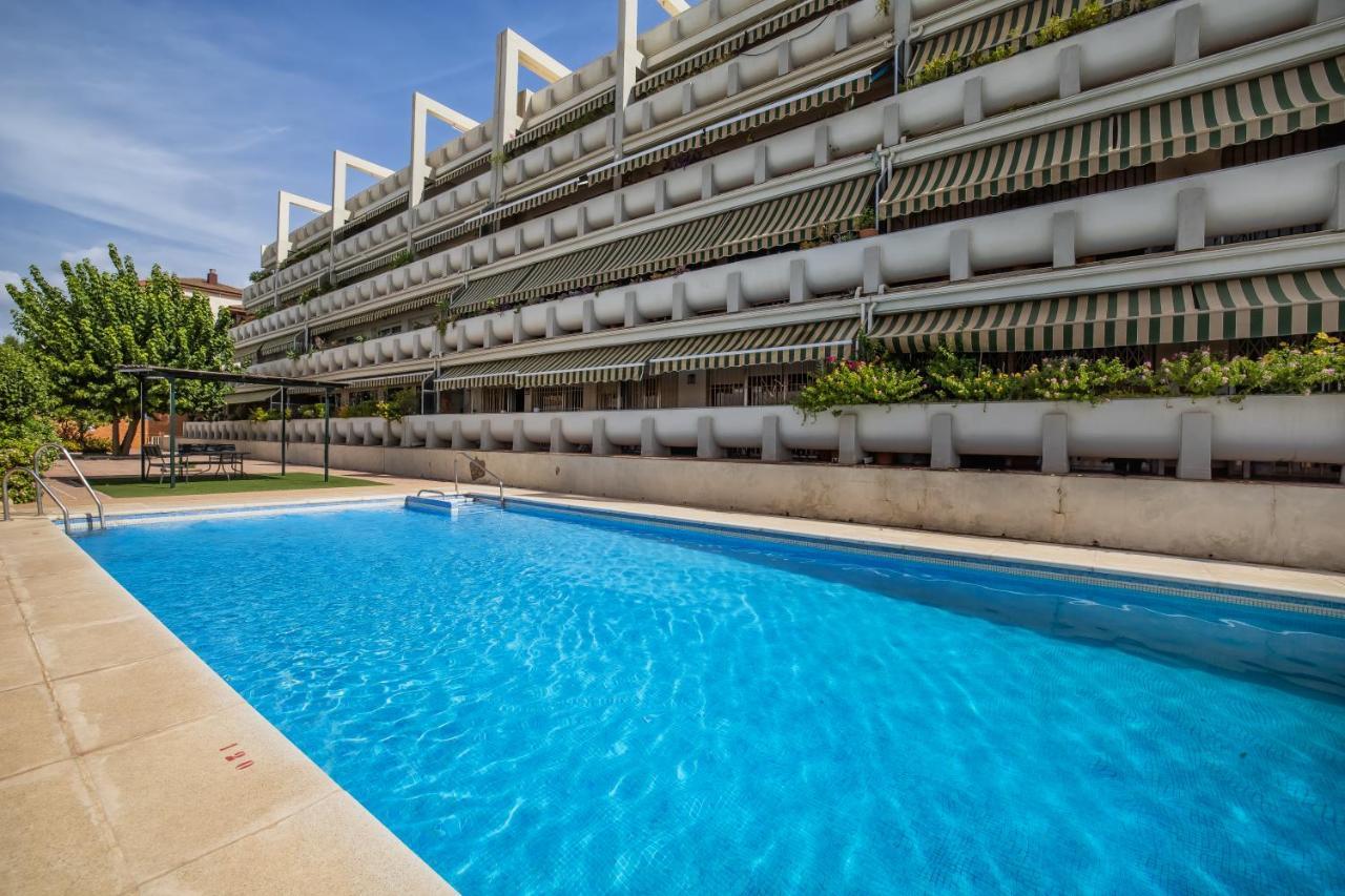 Apartamento Los Tilos & Parking & Piscina Cordoba Exterior photo